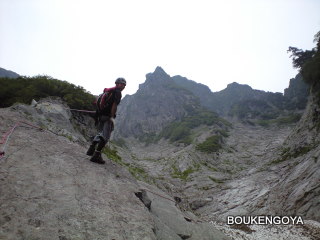 ファイル名: CA3A0099.jpg
ファイルサイズ: 19.3KB CA3A0099